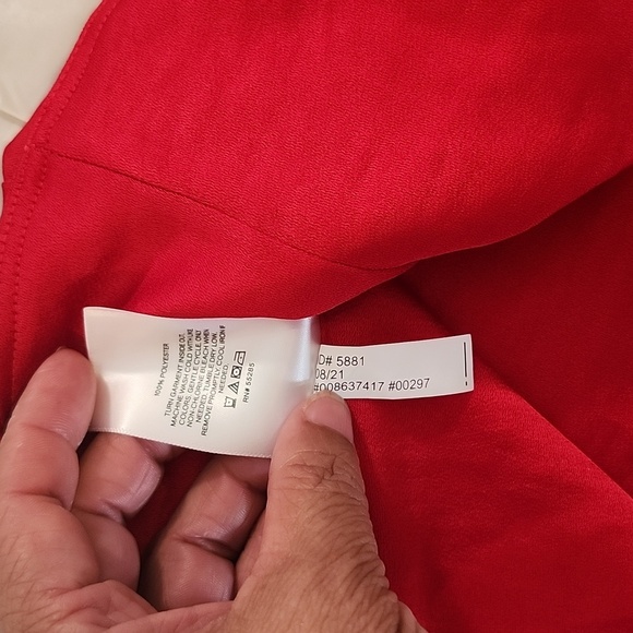 Express Red Women's Top - Picture 4 of 8